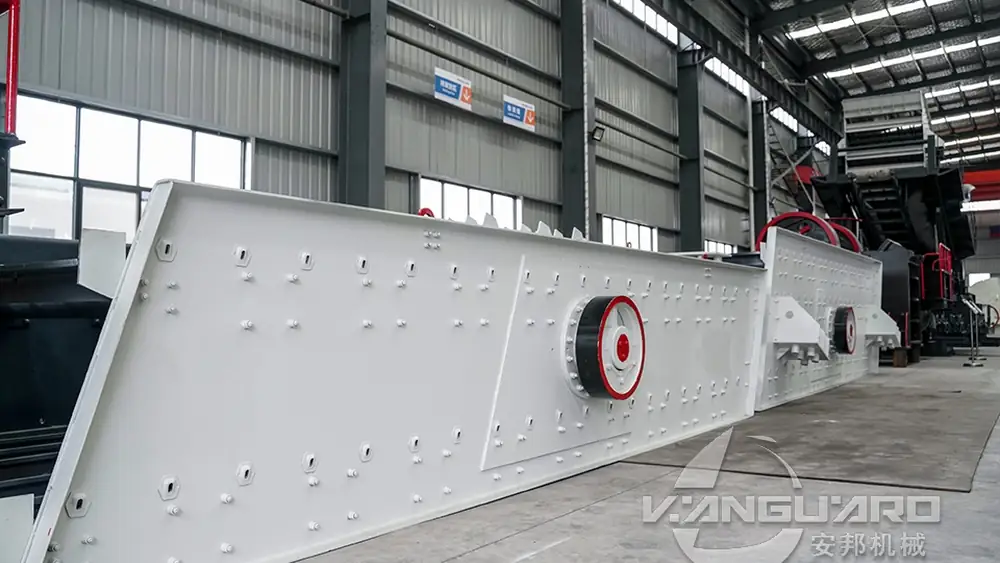 Crushing and screening process flow